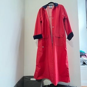Gorgeous Red Charles River Apparel raincoat with Corduroy detailing, Size Small